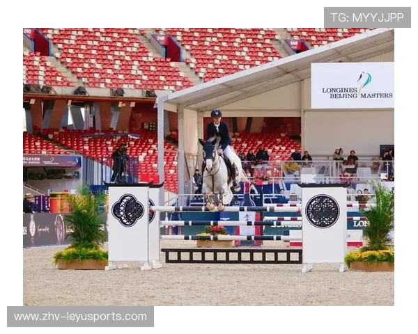 瑞士马术协会举办“马术与文化”展览，展示马术与瑞士传统文化的融合。